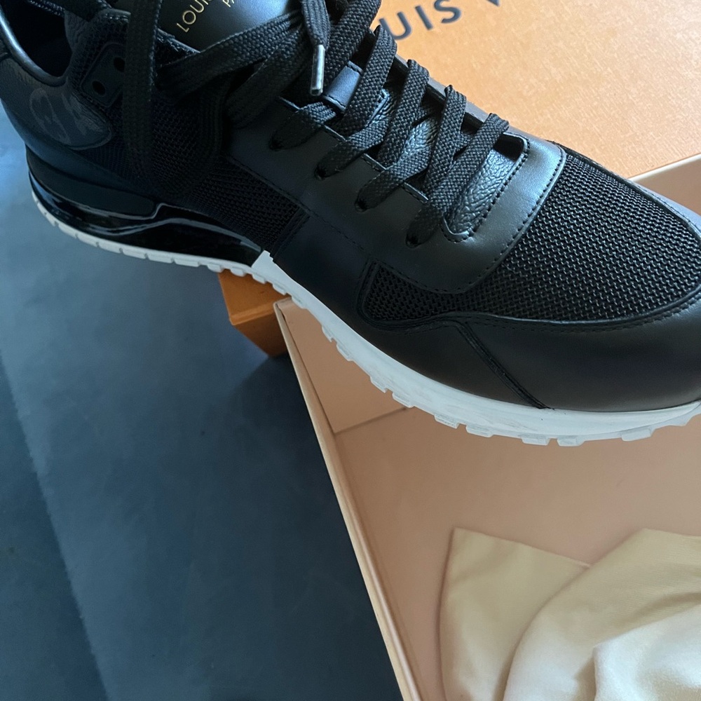 Louis Vuitton Paris Sneaker Black